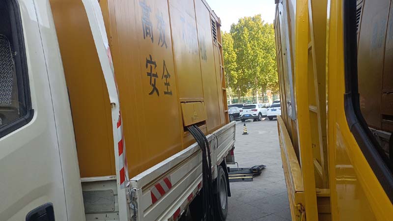 沅江如何判断柴油发电机组和UPS电源的切换时间是否符合要求？